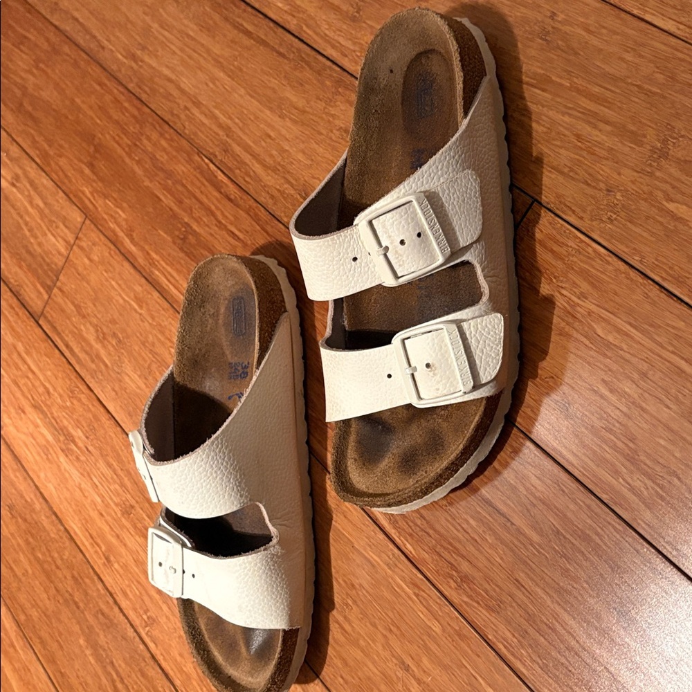 White Birkenstocks - size 38 - Picture 3 of 4